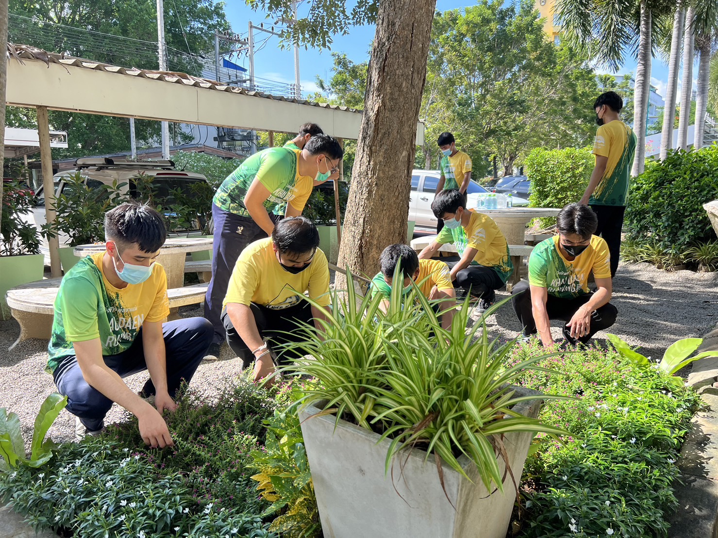 คณะวิศวกรรมศาสตร์และเทคโนลยีอุตสาหกรรม จัดกิจกรรม “จิตสาธารณะน้อมรำลึกถึงพ่อ” 