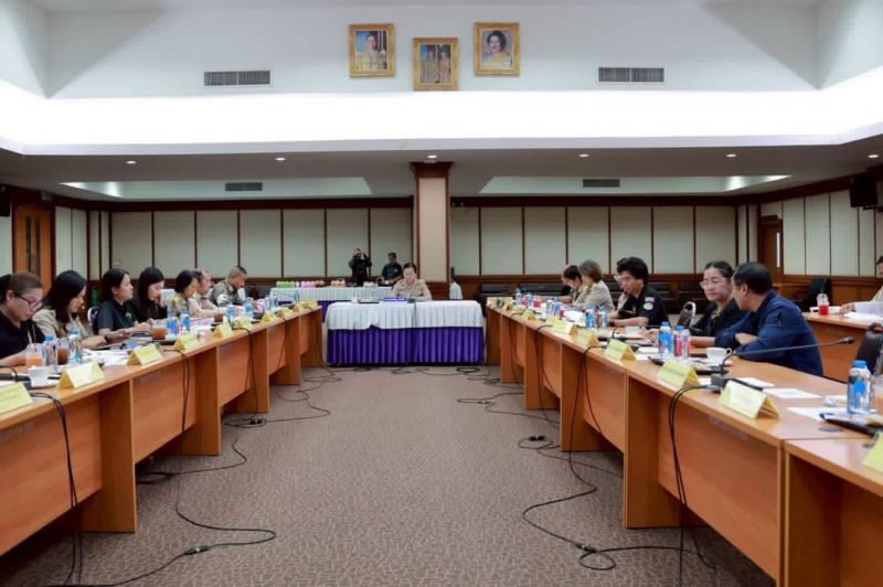 📌มรภ.เพชรบุรีร่วมประชุมอนุรักษ์ต้นมะฮอกกานีเมืองเพชรบุรี เดินหน้าฟื้นฟูต้นไม้ประวัติศาสตร์