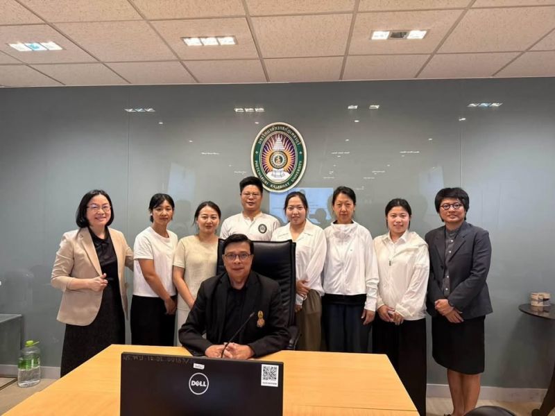 独立研究 (五章) 国际学士学生的辩护 Phetchaburi Rajabhat University, 通过其 PBRU International Center, 于 2026 年 8 月 5-6 日为国际学士学生在…