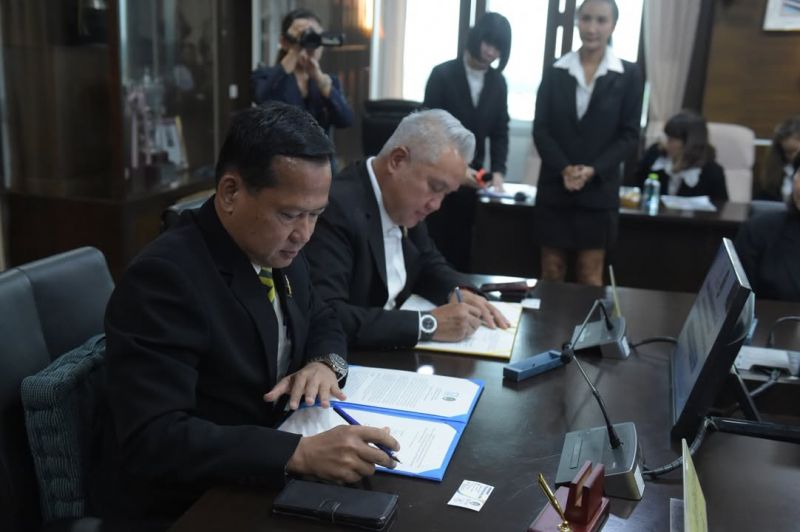 📌PBRU จับมือ กคช. ลงนาม MOU พัฒนาที่อยู่อาศัย ยกระดับคุณภาพชีวิตและความเข้มแข็งของชุมชน