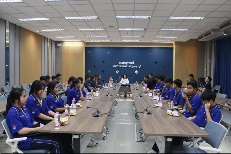 📌คณะครุศาสตร์ ให้การต้อนรับคณะครูและนักเรียน โรงเรียนศรัทธาสมุทร จังหวัดสมุทรสงคราม ศึกษาดูงานด้านพลศึกษาและวิ…