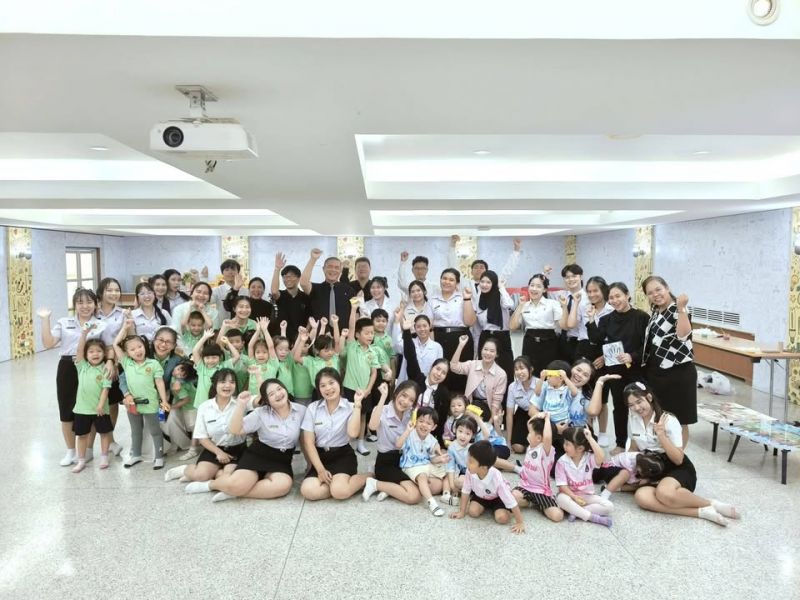 ðKindergarten students from Phetchaburi Rajabhat University Demonstration School participated in a science lea…