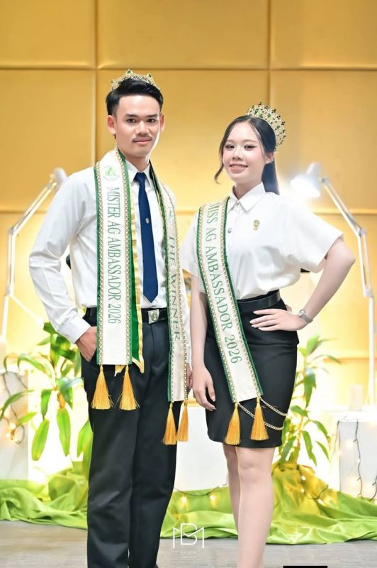 🌙✨ คืนนี้แอดพามาส่องความสดใส จากเวที AG Ambassador 2026 กับบรรยากาศการประกวดดาว–เดือน คณะเทคโนโลยีการเกษตร 🌱💚 …